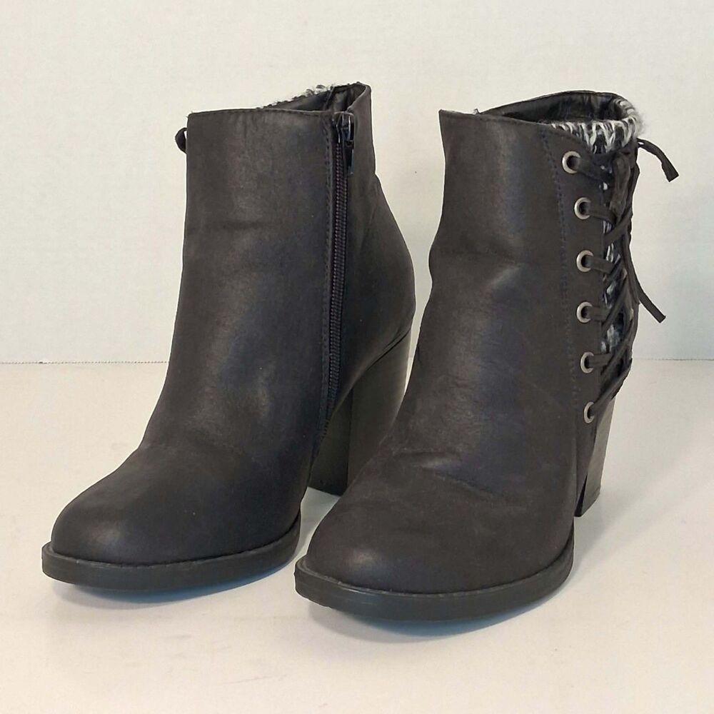 • Rampage Pamina Brown Faux Suede 3.5 in Chunky Heel Ankle Boots US 6M Sweater C